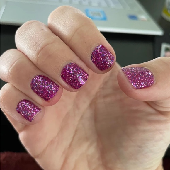 *Retired* Color Street: Fiji Fuchsia | Purple Violet Pink Glitter Party Sparkle - Picture 8 of 13